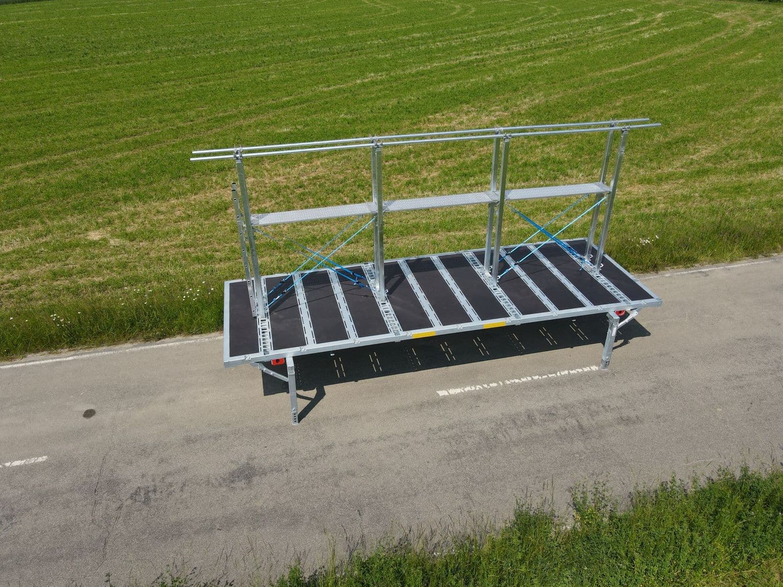 Laufsteg & Absturzsicherung